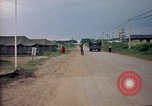 Immagine di Cani sentinella Tan Son Nhut Air Force Base Vietnam, 1965, secondo 49 filmato di repertorio 65675028497