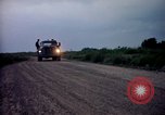 Immagine di Cani sentinella Tan Son Nhut Air Force Base Vietnam, 1965, secondo 54 filmato di repertorio 65675028497