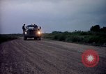 Immagine di Cani sentinella Tan Son Nhut Air Force Base Vietnam, 1965, secondo 55 filmato di repertorio 65675028497