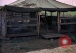 Immagine di Cani sentinella Tan Son Nhut Air Force Base Vietnam, 1965, secondo 11 filmato di repertorio 65675028498