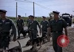 Immagine di Cani sentinella Tan Son Nhut Air Force Base Vietnam, 1965, secondo 39 filmato di repertorio 65675028498
