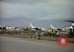 Immagine di Cani sentinella Tan Son Nhut Air Force Base Vietnam, 1965, secondo 22 filmato di repertorio 65675028499