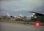 Immagine di Cani sentinella Tan Son Nhut Air Force Base Vietnam, 1965, secondo 29 filmato di repertorio 65675028499