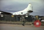 Immagine di Cani sentinella Tan Son Nhut Air Force Base Vietnam, 1965, secondo 38 filmato di repertorio 65675028499