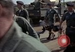 Standbild sentry Hunde Tan Son Nhut Air Force Base Vietnam, 1965, aus Sekunde 7 historischem Filmmaterial Videoclip 65675028500