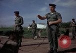 Standbild sentry Hunde Tan Son Nhut Air Force Base Vietnam, 1965, aus Sekunde 22 historischem Filmmaterial Videoclip 65675028500