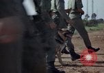 Standbild sentry Hunde Tan Son Nhut Air Force Base Vietnam, 1965, aus Sekunde 48 historischem Filmmaterial Videoclip 65675028500