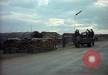 Standbild sentry Hunde Tan Son Nhut Air Force Base Vietnam, 1965, aus Sekunde 24 historischem Filmmaterial Videoclip 65675028508