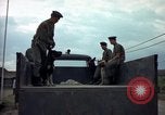 Standbild sentry Hunde Tan Son Nhut Air Force Base Vietnam, 1965, aus Sekunde 33 historischem Filmmaterial Videoclip 65675028508