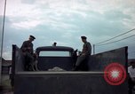 Standbild sentry Hunde Tan Son Nhut Air Force Base Vietnam, 1965, aus Sekunde 47 historischem Filmmaterial Videoclip 65675028508