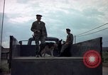 Standbild sentry Hunde Tan Son Nhut Air Force Base Vietnam, 1965, aus Sekunde 50 historischem Filmmaterial Videoclip 65675028508