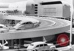 Standbild Ford bewegten Wandgemälde Flushing Meadows New York USA, 1940, aus Sekunde 53 historischem Filmmaterial Videoclip 65675028519