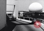 Standbild Ford bewegten Wandgemälde Flushing Meadows New York USA, 1940, aus Sekunde 57 historischem Filmmaterial Videoclip 65675028519