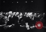 Standbild basketball Match New York United States USA, 1945, aus Sekunde 47 historischem Filmmaterial Videoclip 65675028535