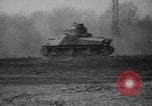 Standbild M-3 Tank Aberdeen Maryland USA, 1941, aus Sekunde 53 historischem Filmmaterial Videoclip 65675028538