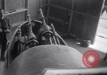 Standbild Messerschmitt Bf 110 oder Me 110 in USA inspiziert 1941 Downey California USA, 1941, aus Sekunde 15 historischem Filmmaterial Videoclip 65675028542