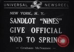 Standbild Kinder New York City USA, 1941, aus Sekunde 4 historischem Filmmaterial Videoclip 65675028547