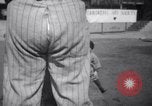 Standbild Kinder New York City USA, 1941, aus Sekunde 27 historischem Filmmaterial Videoclip 65675028547