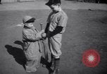Standbild Kinder New York City USA, 1941, aus Sekunde 44 historischem Filmmaterial Videoclip 65675028547