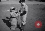 Standbild Kinder New York City USA, 1941, aus Sekunde 46 historischem Filmmaterial Videoclip 65675028547