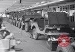 Immagine di accordo per lo sciopero automobilistico della Ford Dearborn Michigan USA, 1941, secondo 21 filmato di repertorio 65675028549