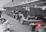 Immagine di accordo per lo sciopero automobilistico della Ford Dearborn Michigan USA, 1941, secondo 22 filmato di repertorio 65675028549