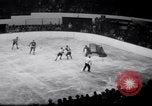 Standbild Stanley Cup Detroit Michigan USA, 1941, aus Sekunde 39 historischem Filmmaterial Videoclip 65675028551
