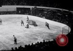 Standbild Stanley Cup Detroit Michigan USA, 1941, aus Sekunde 44 historischem Filmmaterial Videoclip 65675028551