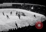 Standbild Stanley Cup Detroit Michigan USA, 1941, aus Sekunde 54 historischem Filmmaterial Videoclip 65675028551