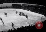 Standbild Stanley Cup Detroit Michigan USA, 1941, aus Sekunde 56 historischem Filmmaterial Videoclip 65675028551