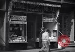 Image des panneaux Yorkville New York USA, 1941, de la seconde 53 séquences d'archives historiques vidéo 65675028560
