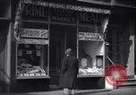 Image des panneaux Yorkville New York USA, 1941, de la seconde 56 séquences d'archives historiques vidéo 65675028560
