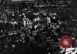 Immagine di Convenzione Nazionale Partito Comunista USA New York City USA, 1936, secondo 4 filmato di repertorio 65675028564