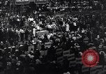 Immagine di Convenzione Nazionale Partito Comunista USA New York City USA, 1936, secondo 10 filmato di repertorio 65675028564