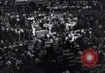 Immagine di Convenzione Nazionale Partito Comunista USA New York City USA, 1936, secondo 19 filmato di repertorio 65675028564