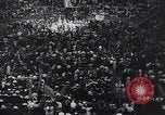 Standbild 9 Nationalen Konvent der Kommunistischen Partei USA New York City USA, 1936, aus Sekunde 22 historischem Filmmaterial Videoclip 65675028567