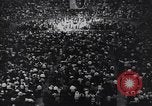 Standbild 9 Nationalen Konvent der Kommunistischen Partei USA New York City USA, 1936, aus Sekunde 39 historischem Filmmaterial Videoclip 65675028567