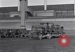 Image Automobiles recyclées en usine Ford United States USA, 1926, de la seconde 11 séquences d'archives historiques vidéo 65675028573