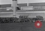 Image Automobiles recyclées en usine Ford United States USA, 1926, de la seconde 15 séquences d'archives historiques vidéo 65675028573