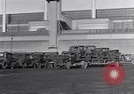 Image Automobiles recyclées en usine Ford United States USA, 1926, de la seconde 17 séquences d'archives historiques vidéo 65675028573
