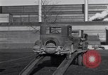 Image Automobiles recyclées en usine Ford United States USA, 1926, de la seconde 50 séquences d'archives historiques vidéo 65675028573