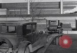 Image Automobiles recyclées en usine Ford United States USA, 1926, de la seconde 53 séquences d'archives historiques vidéo 65675028573
