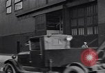 Image Automobiles recyclées en usine Ford United States USA, 1926, de la seconde 57 séquences d'archives historiques vidéo 65675028573