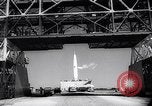 Standbild Thor Rakete Cape Canaveral Florida USA, 1958, aus Sekunde 45 historischem Filmmaterial Videoclip 65675028584