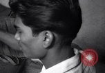 Standbild indische Volk Bombay Indien, 1958, aus Sekunde 29 historischem Filmmaterial Videoclip 65675028585