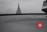 Standbild Hubschrauberlandeplatz auf dem Dach des Hochhauses New York City USA, 1964, aus Sekunde 49 historischem Filmmaterial Videoclip 65675028593