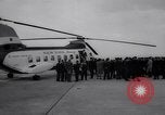 Standbild Hubschrauberlandeplatz auf dem Dach des Hochhauses New York City USA, 1964, aus Sekunde 51 historischem Filmmaterial Videoclip 65675028593