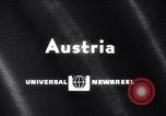 Standbild Slalom Rennen Österreich, 1965, aus Sekunde 5 historischem Filmmaterial Videoclip 65675028596