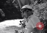 Standbild Slalom Rennen Österreich, 1965, aus Sekunde 6 historischem Filmmaterial Videoclip 65675028596