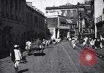 Immagine di Strada trafficata in una città India, 1953, secondo 24 filmato di repertorio 65675028598